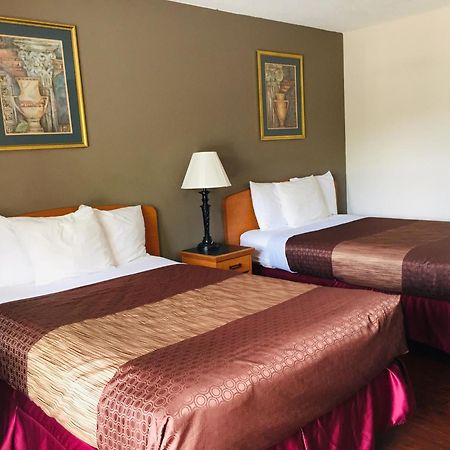 Bear Mount Inn & Suites Pigeon Forge Phòng bức ảnh