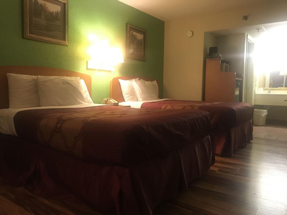 Bear Mount Inn & Suites Pigeon Forge Ngoại thất bức ảnh