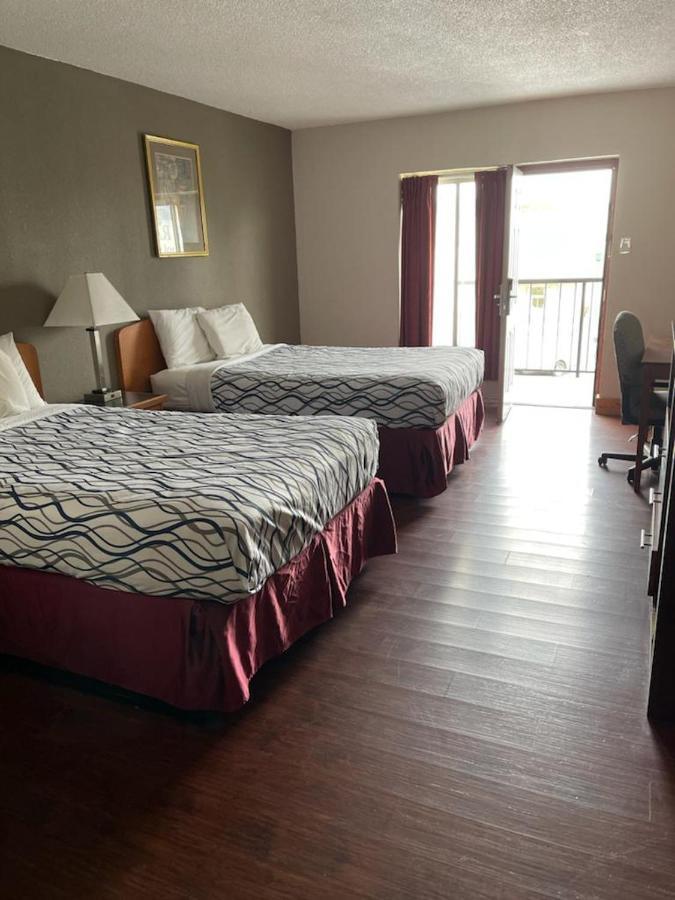 Bear Mount Inn & Suites Pigeon Forge Ngoại thất bức ảnh