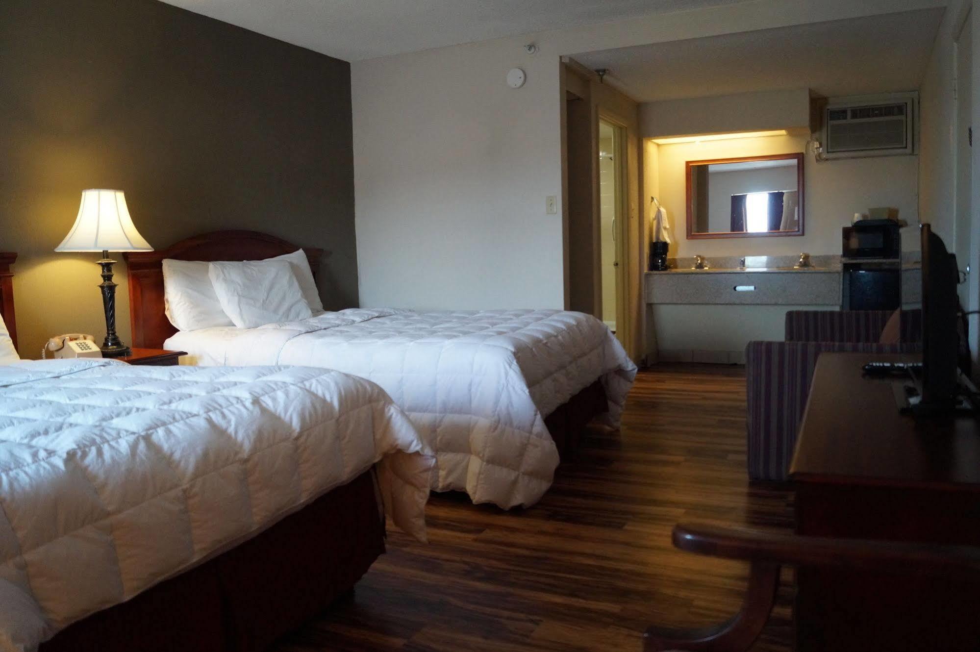 Bear Mount Inn & Suites Pigeon Forge Ngoại thất bức ảnh